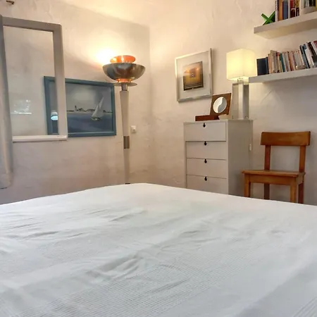 Bright Family House In With Stunning Sea View Ferienhaus *