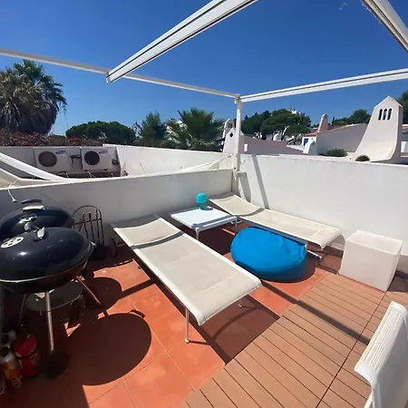 Bright Family House In With Stunning Sea View *