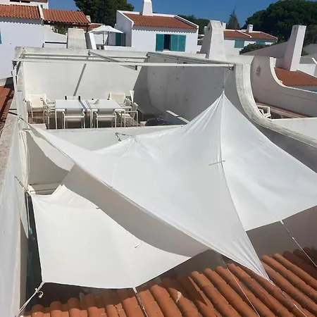 Vakantiehuis Bright Family House In With Stunning Sea View Alvor