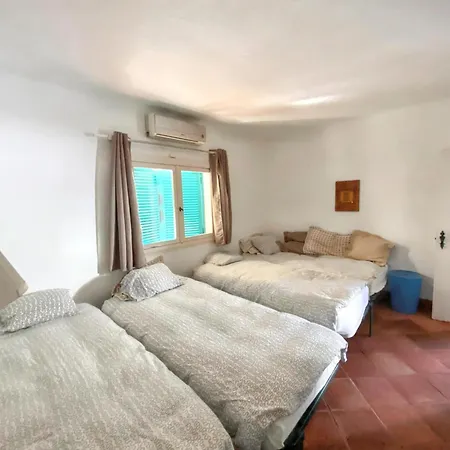 Bright Family House In With Stunning Sea View Vakantiehuis