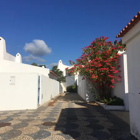 Bright Family House In With Stunning Sea View *