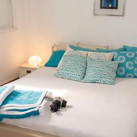 Bright Family House In With Stunning Sea View Tatil Evi