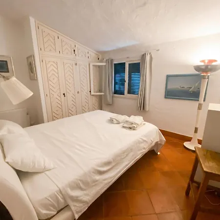 Bright Family House In With Stunning Sea View Tatil Evi