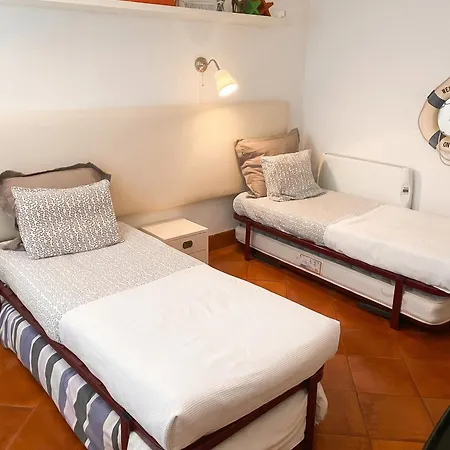 Bright Family House In With Stunning Sea View Tatil Evi