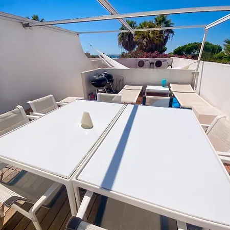 Bright Family House In With Stunning Sea View Tatil Evi *